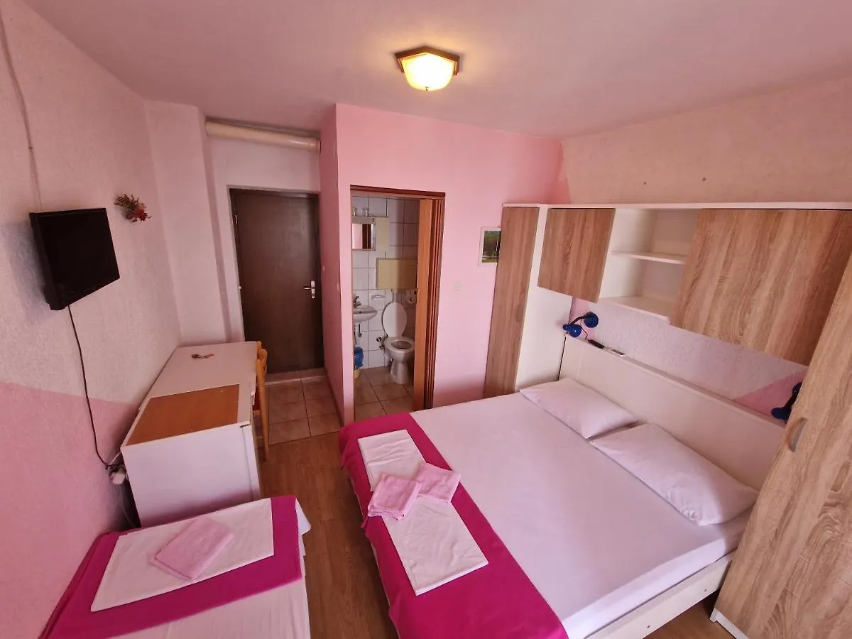 Rooms Anita Sibinj Sibinj Krmpotski